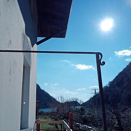 La Corte Del Segrino Oda ve Kahvaltı Canzo
