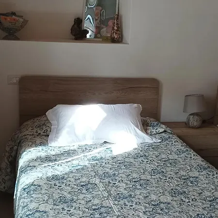 לינה וארוחת בוקר La Corte Del Segrino 4*