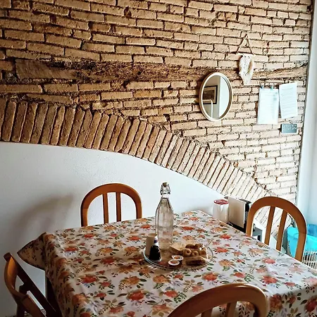 Bed & Breakfast La Corte Del Segrino