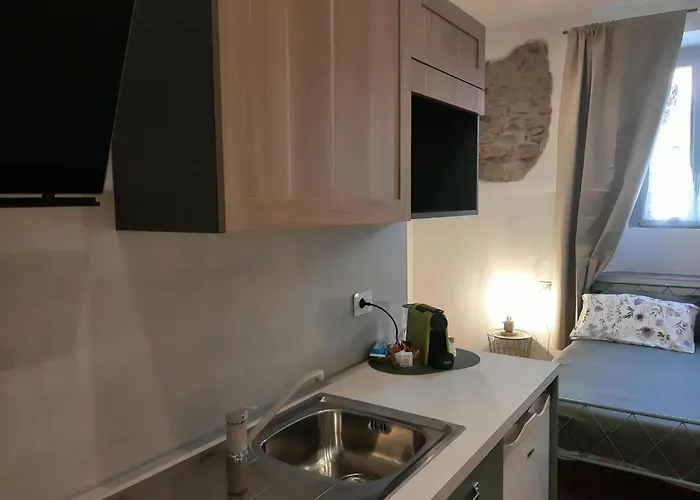 La Corte Del Segrino Canzo