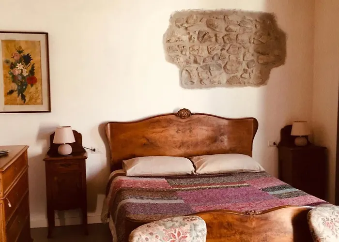 La Corte Del Segrino Bed and breakfast 4*