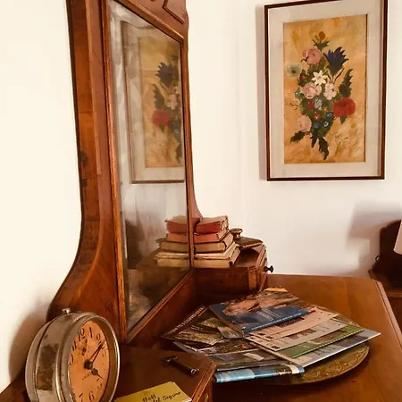 La Corte Del Segrino Bed and breakfast