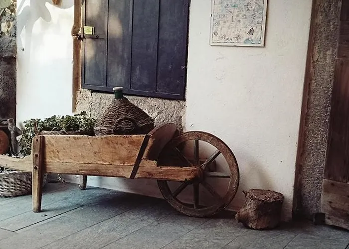 La Corte Del Segrino Canzo